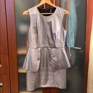 Silver shiny, well-fitting dress!